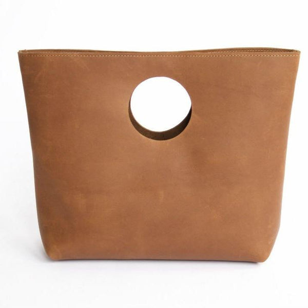 THE LEE LEATHER CIRCLE CLUTCH - CASUAL to FANCY