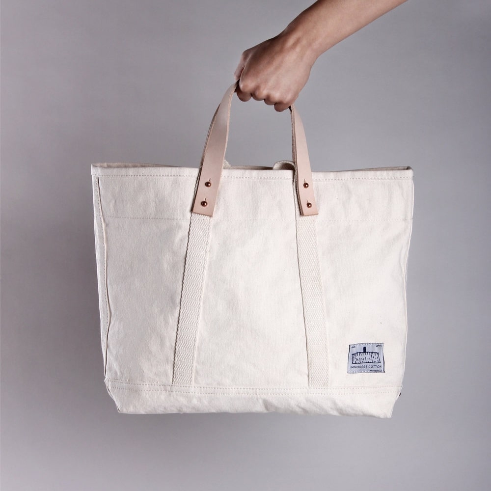 EAST-WEST COTTON CANVAS TOTE - CASUAL to FANCY