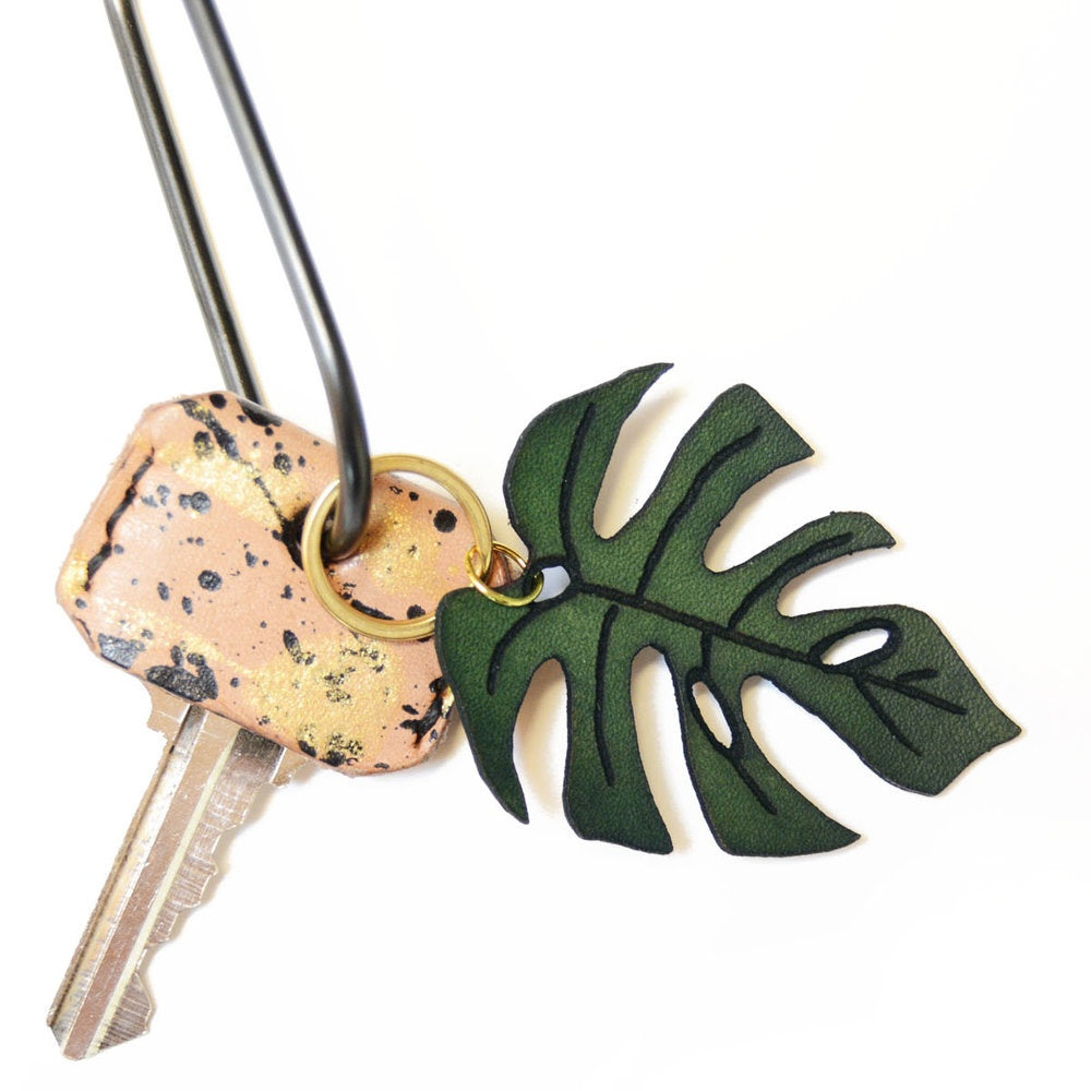 LEATHER MONSTERA LEAF KEY RING - CASUAL to FANCY